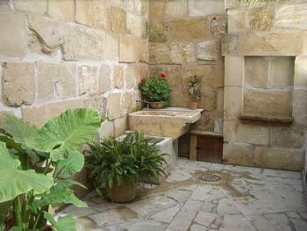 L'Host Boutique Rooms Pollenca Exterior photo